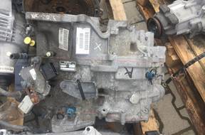 КОРОБКА ПЕРЕДАЧW VOLVO S60 S80 V70 2.4 D5 30681186