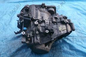 КОРОБКА ПЕРЕДАЧW VOLVO V40 1.9 DCI 1023678