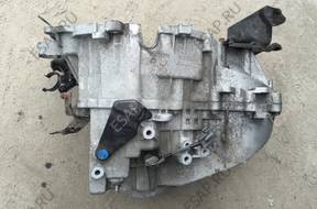 КОРОБКА ПЕРЕДАЧW VOLVO V40 S40 2.0 136KM 30616073