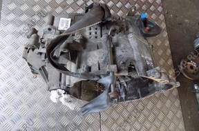 КОРОБКА ПЕРЕДАЧW VOLVO V70 2.4 D D5 P9482234