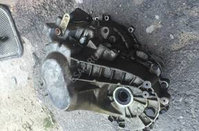 КОРОБКА ПЕРЕДАЧw volvo xc70 2.4T  1023678