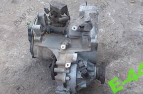 КОРОБКА ПЕРЕДАЧw VW Bora 2,0 EGU