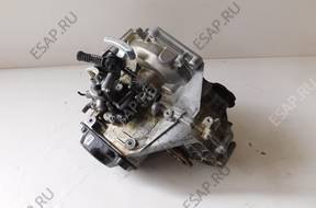 КОРОБКА ПЕРЕДАЧW VW CADDY 2K5  5-СТУПЕНЧАТАЯW RGA.