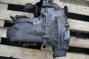 КОРОБКА ПЕРЕДАЧW VW GOLF 3 1.8 I .