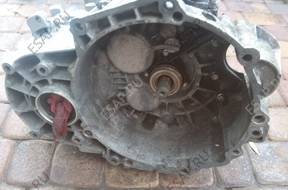 КОРОБКА ПЕРЕДАЧw Vw GOLF 5 V 2.0  6-СТУПЕНЧАТАЯW