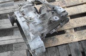 КОРОБКА ПЕРЕДАЧW VW GOLF III  1.8 DCH