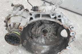 КОРОБКА ПЕРЕДАЧW VW GOLF III 3 VENTO CADDY 1.6 CYZ