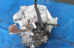 КОРОБКА ПЕРЕДАЧW VW GOLF V 1.4 16V FSI 2005 год. FXQ