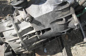 КОРОБКА ПЕРЕДАЧw VW LT 2.5 TDI 102KM 1996-1999 год AHD
