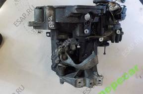 КОРОБКА ПЕРЕДАЧw vw new beetle 1,6 sr EUQ