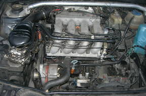 КОРОБКА ПЕРЕДАЧW VW PASSAT 2.0 16V