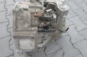 КОРОБКА ПЕРЕДАЧw  VW PASSAT 3C0 2.0 D KNS