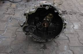 КОРОБКА ПЕРЕДАЧw VW Passat B5 1,8B