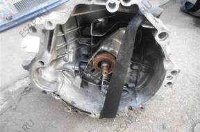 КОРОБКА ПЕРЕДАЧW VW  PASSAT B5 1.6 DHE