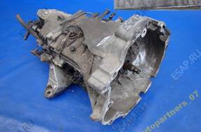 КОРОБКА ПЕРЕДАЧW VW PASSAT B5 1.8 T 1996 год DVX