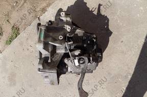 КОРОБКА ПЕРЕДАЧW VW POLO 1.4FSI AXU GRZ