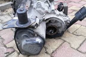 КОРОБКА ПЕРЕДАЧw VW Polo 2001 1.0 MPI