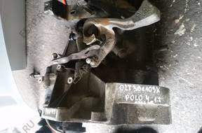 КОРОБКА ПЕРЕДАЧW VW POLO 9N 1.2 6V 2002 02T301103K