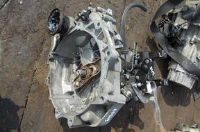 КОРОБКА ПЕРЕДАЧW VW POLO IV 1,2B 2003 год.