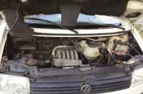 КОРОБКА ПЕРЕДАЧw vw Transporter T4 2,4D 1,9D