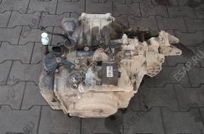 КОРОБКА ПЕРЕДАЧW W4A4B4 год,2Z MITSUBISHI OUTLANDER 1