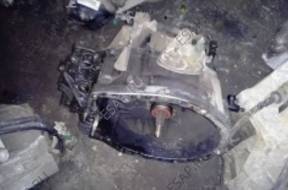 LAGUNA 2-04 год,.КОРОБКА ПЕРЕДАЧ 1.9dci 120km PK6S002