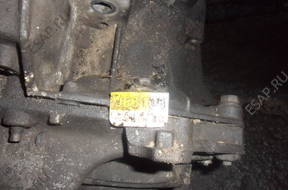 LAGUNA I 1.8 8V - КОРОБКА ПЕРЕДАЧ JB3108