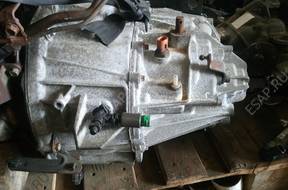 MASTER MOVANO 3.0 DCI КОРОБКА ПЕРЕДАЧW PF6 ZD30 2006 год