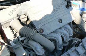 MAZDA 2 1.4 16V двигатель  *INNE*