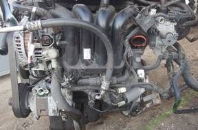 MAZDA 3 1.6 16V двигатель Z6