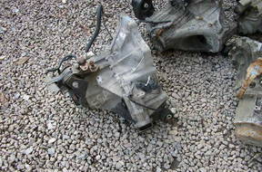 MAZDA 323C,323 C,323F   КОРОБКА ПЕРЕДАЧw