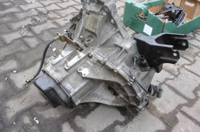 MAZDA 323F 2000 год 2.0 D I КОРОБКА ПЕРЕДАЧ