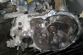 Mazda 626 2.0 КОРОБКА ПЕРЕДАЧw  МЕХАНИЧЕСКАЯ