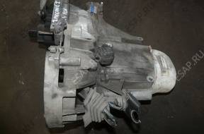 MEGANE I 1.4 16V КОРОБКА ПЕРЕДАЧw JB3949