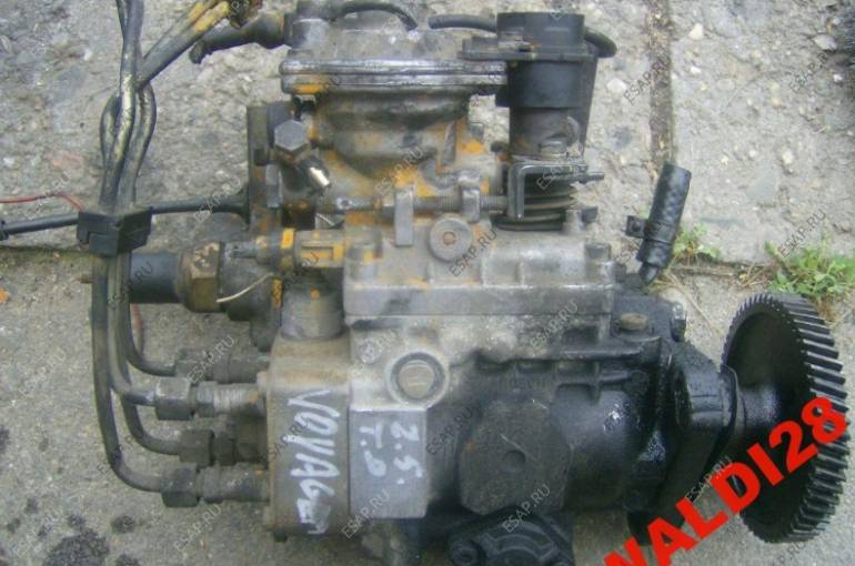 механический ТНВД BOSCH 0460404078 / 0460404073 JEEP CHRYSLER 2.5 TD VM