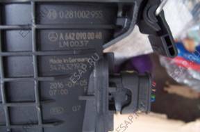 MERCEDEDS CHRYSLER 350CDI ПАТРУБОК A6420900048 BEZ PRZ