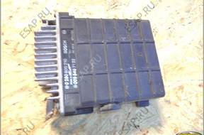 MERCEDES 124 2.6 1990 - БЛОК УПРАВЛЕНИЯ 0280800210