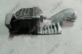 Mercedes C klasa w204 КОМПРЕССОР obudowa ПАТРУБОК ТУРБО