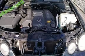 MERCEDES CLK W208   3.2 V 6 двигатель GOY
