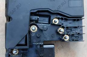 MERCEDES E KLASA 212LIFT BEZPIECZNIK