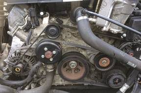 MERCEDES E КЛАССА W211 двигатель 2,6 V6  89518MIL