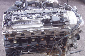 Mercedes E W211  3.2 CDI  двигатель комплектный 2004