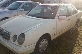 Mercedes W-210 Okularnik 2,2 СЕДАН