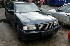 MERCEDES W202 1.8  двигатель  ADAX TOBUD