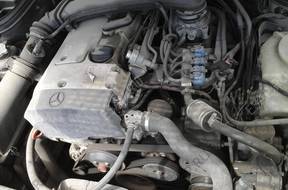 MERCEDES W202 C 180 двигатель комплектный 1.8