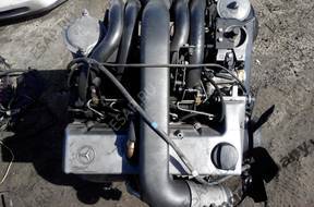 MERCEDES W202 W124 W190 2,0D двигатель комплектный 75KM