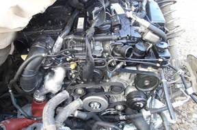 MERCEDES W204 W212 двигатель комплектный 2,2 CDI 651911