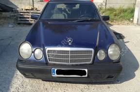 Mercedes W210 1999 год