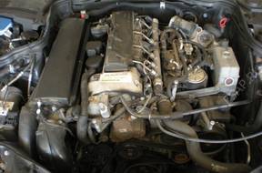 MERCEDES W211 2.2 CDI  двигатель 646 MAŁY PRZEBIE