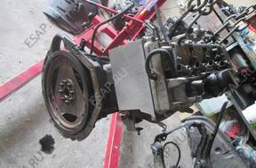 MERCEDES W211 E KLASA двигатель 2.2 CDI  646